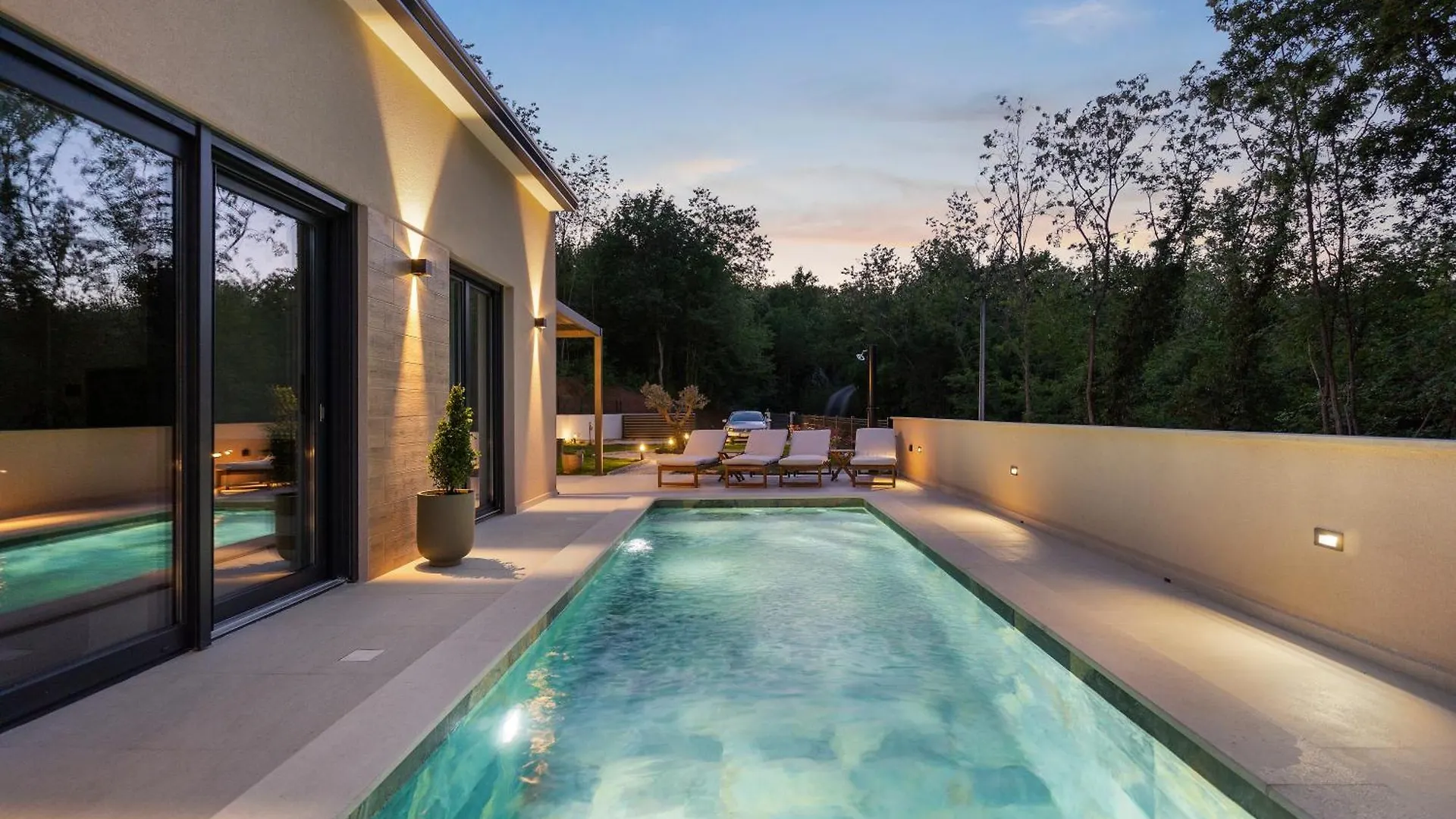 Charming Villa Harmonia With Heated Pool And Indoor Jacuzzi Surrounded By Nature Pićan